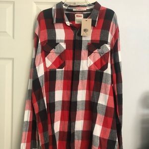 Men’s Levis Flannel long sleeve shirt